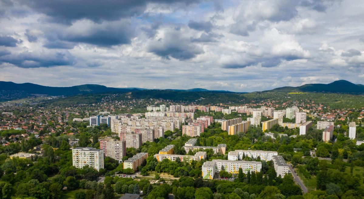 panellakások madártávlatból