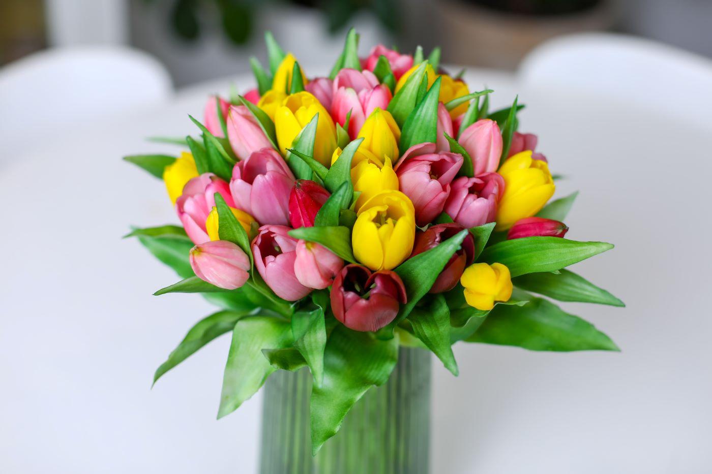 tulipáncsokor