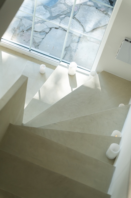 mapei, indonéz, lépcső