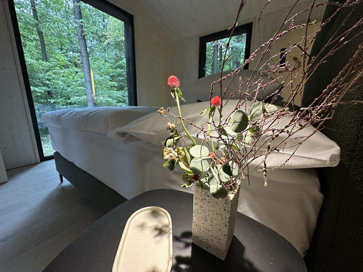 Monolith Lodge